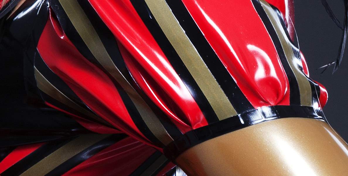 Latex Catsuit f�r Frau und Mann zum g�nstigen Preis chloriert Banner